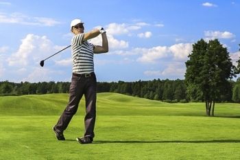 Beith Golf Club: 18 Holes With Hot Roll and Coffee from £12.95 (Up to 63% Off)
