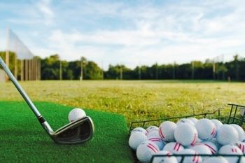 150 Range Balls and Club Hire for £5 at World of Golf (59% off)