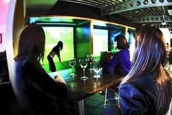 Indoor Golf (£19), With Pizza (from £24) and Beers (from £29) For Four People at CitiGolf (Up to 53% Off*)