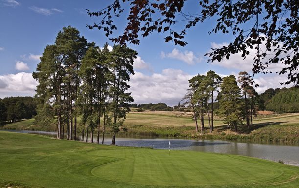 18 Holes For Two at the Picturesque Heythrop Park Resort in Oxfordshire. Includes a Tea or Coffee each