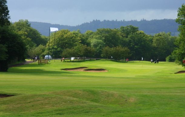 Golf for 2 at Wildwood Golf & Country Club including a Bacon Roll and Tea or Coffee each