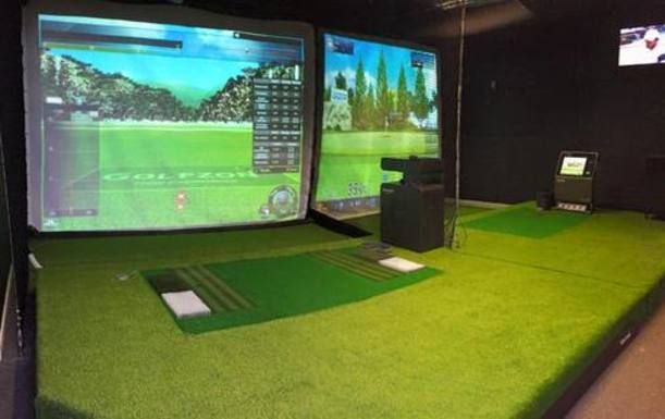 30 Minute PGA Lesson Plus a 30 Minute Practice Session in a State of the art Golf Simulator at Surbiton or Kensington Golf Studios