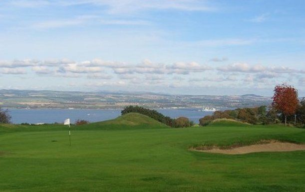 18 Holes for 2 with a Bacon Roll & a Tea or Coffee each at West Lothian Golf Club