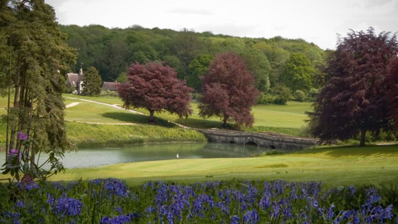 18 Holes for TWO at the Picturesque Heythrop Park Resort in Oxfordshire, including a Bacon Roll & a Tea or Coffee each